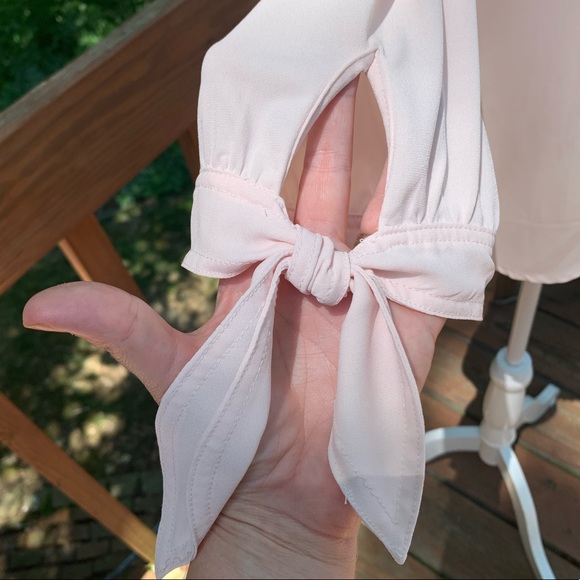 NWT Karl Legerfeld Semi shear Blouse. Size: S - Picture 9 of 14